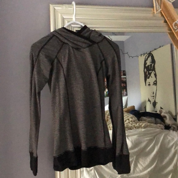 lululemon athletica Tops - lulu lemon sweatshirt